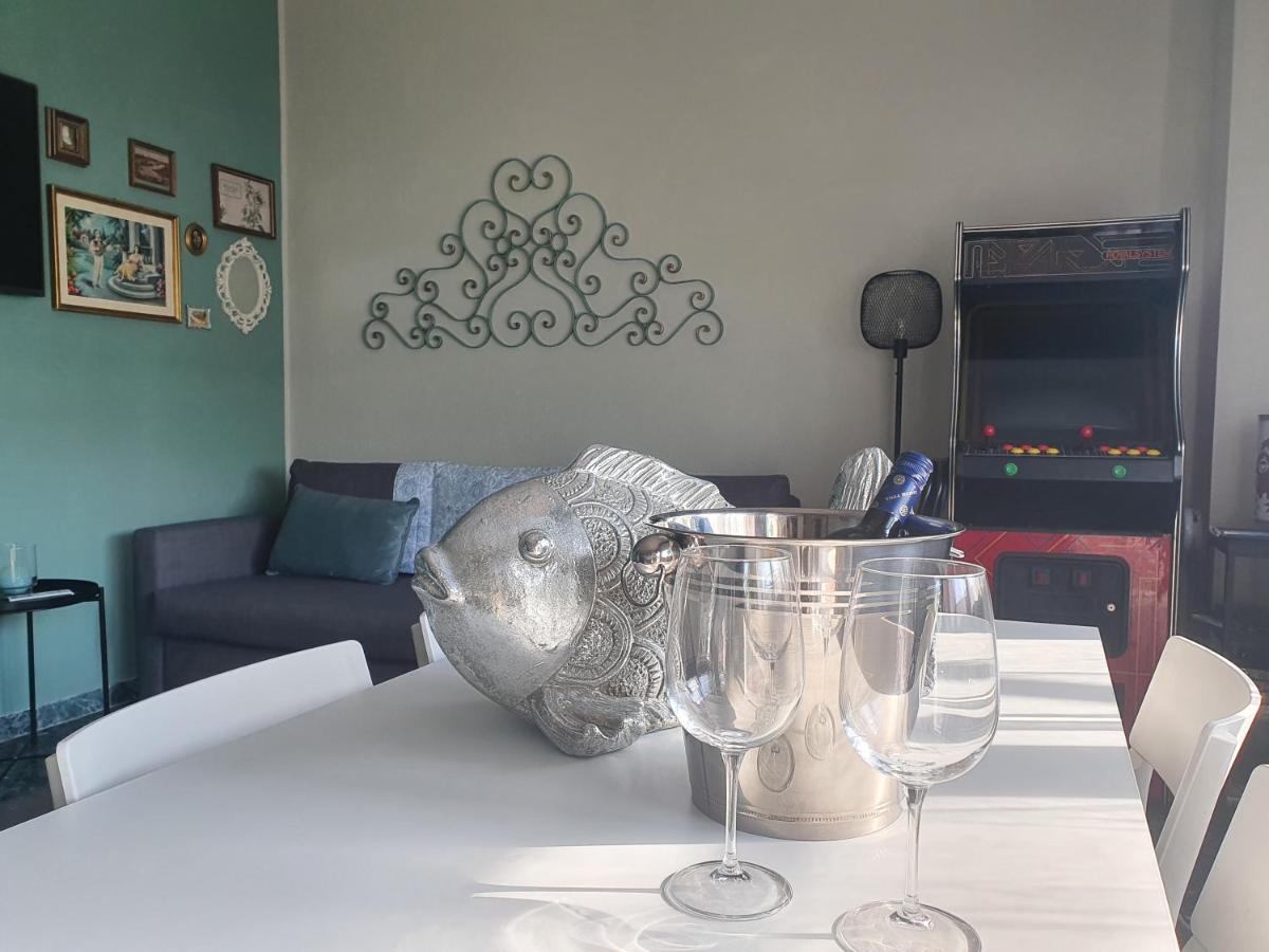 Molo - Residenza Con Accesso Diretto Al Lago Lazise Bagian luar foto